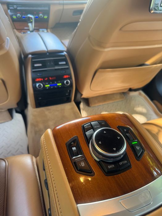 BMW 750 LD, extra full