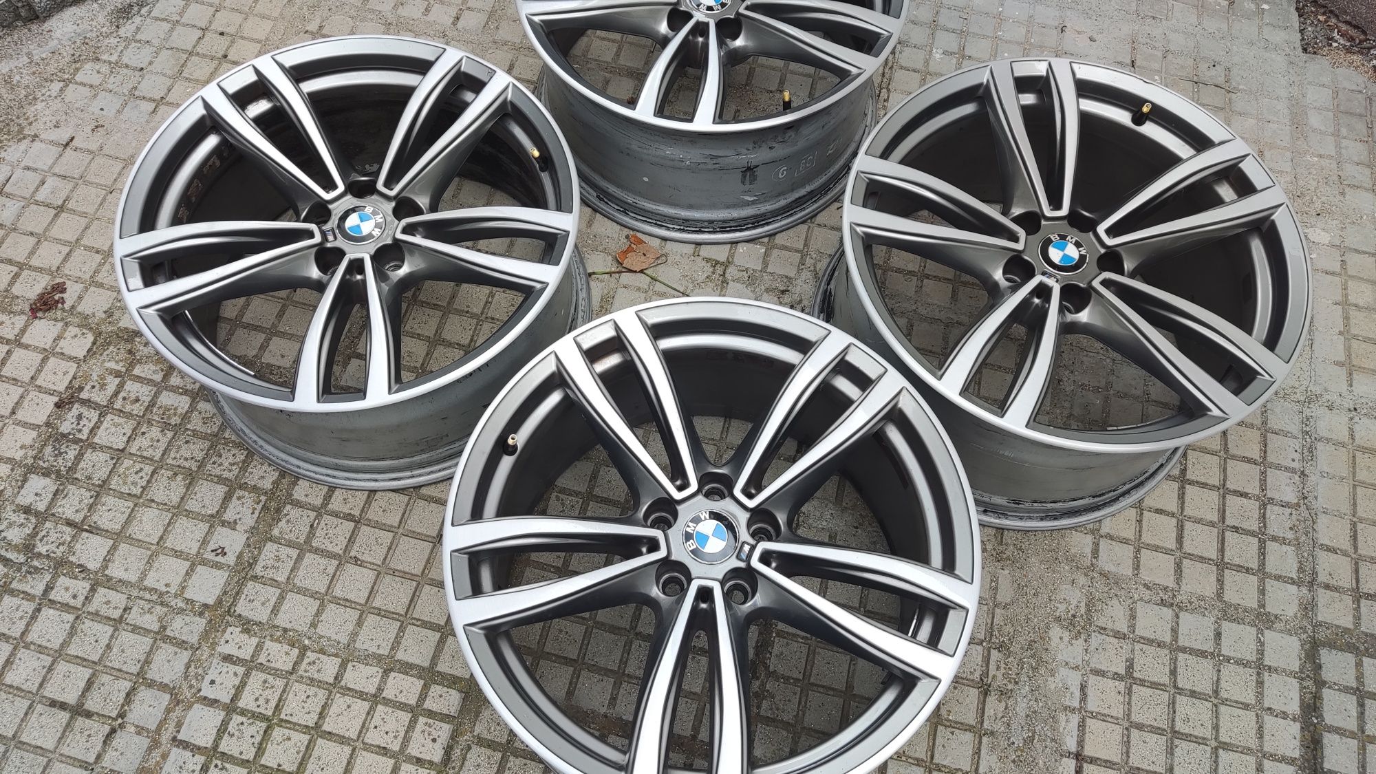 Bmw G30 G31 G32 G11 G12 G70 Style 647M R19 Джанти