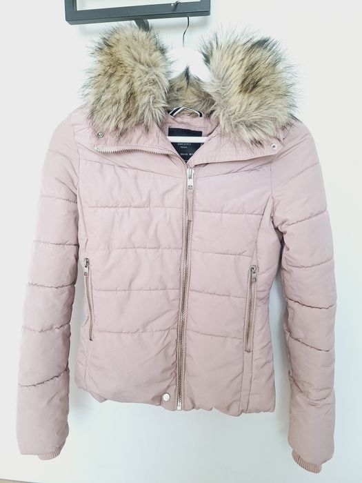 Зимно дамско яке в розово Bershka XS