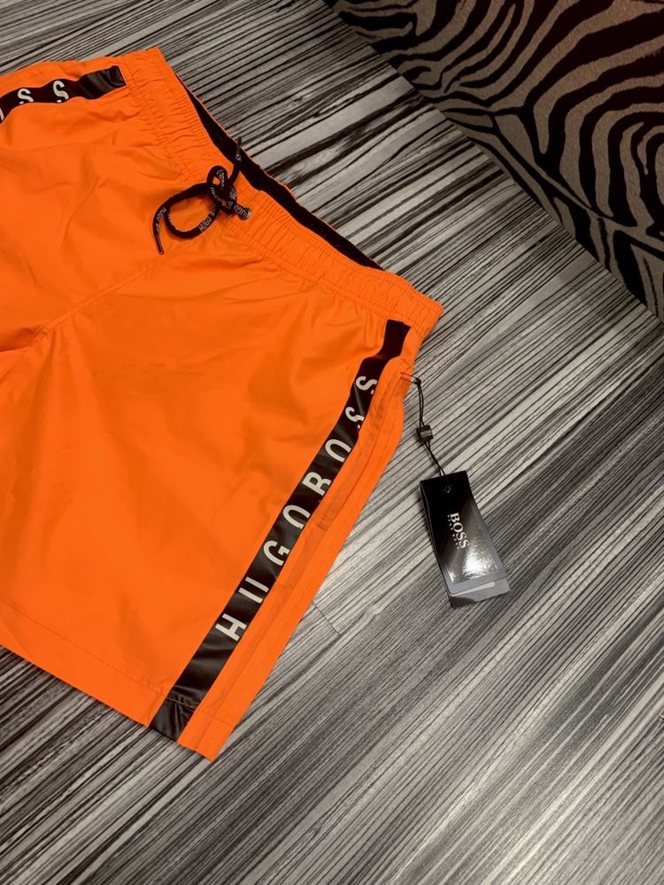 Sort de baie-Hugo Boss   —> Colecția noua-Poze reale 100% ATENTIE!!! P
