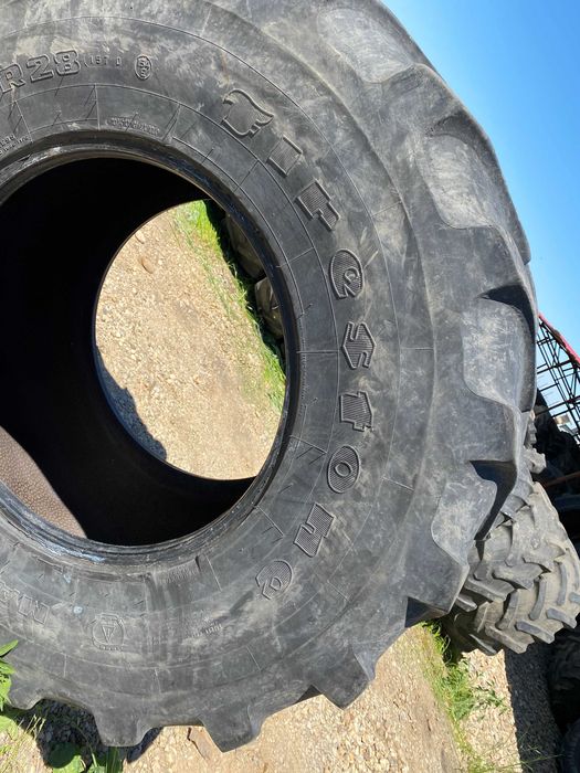 600/70 R28 Firestone