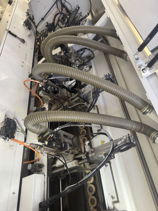 Masina cantuit Homag