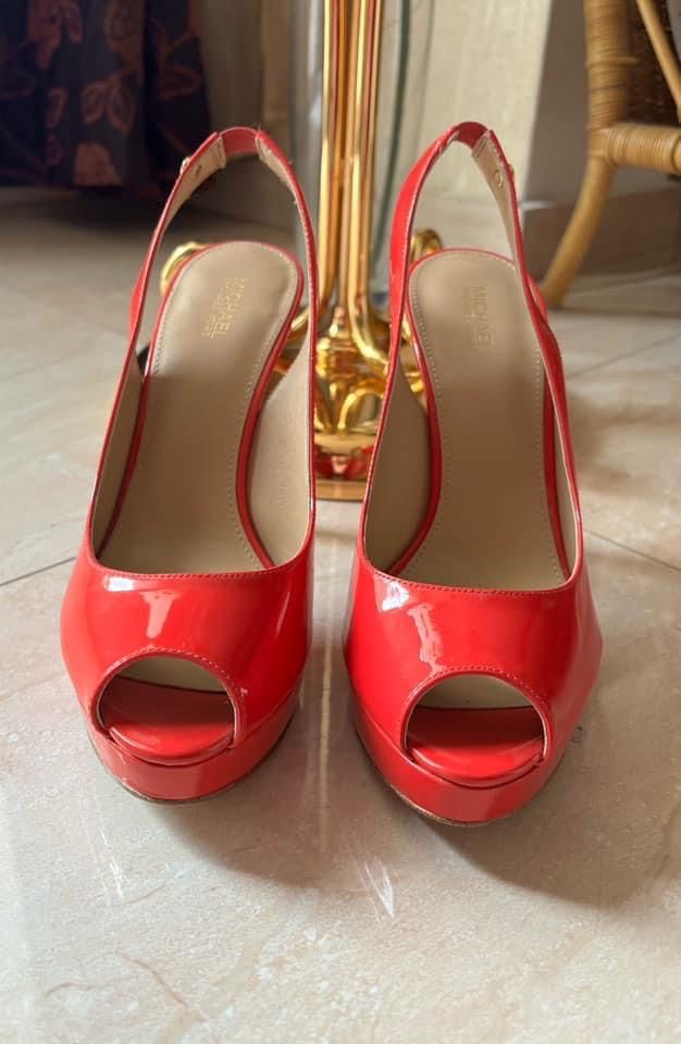 Обувки Michael Kors.Нови.