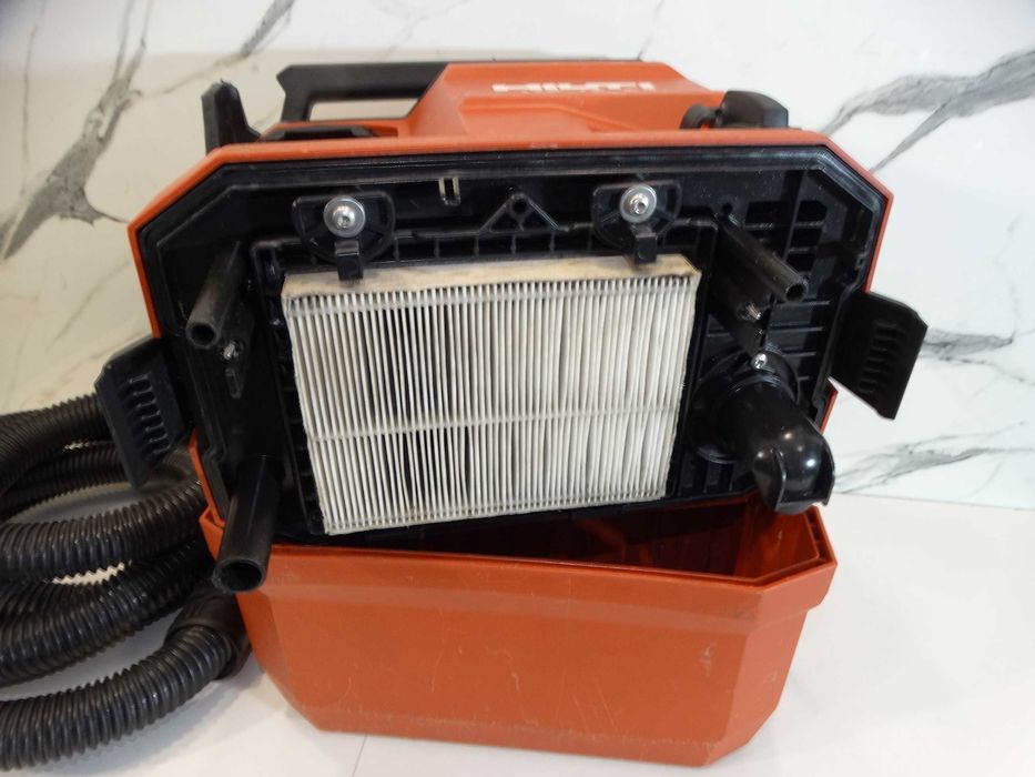 Hilti VC 10M - 22 / Nuron - Акумулаторна прахосмукачка