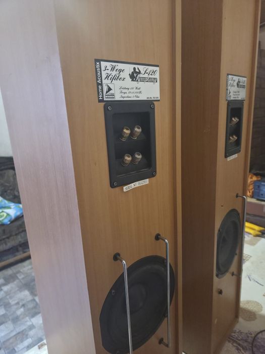 Vând set boxe podea