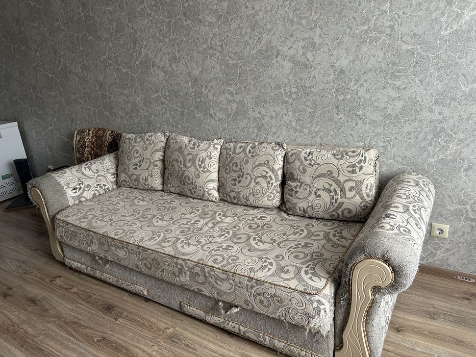 Продам диван 6 000тг