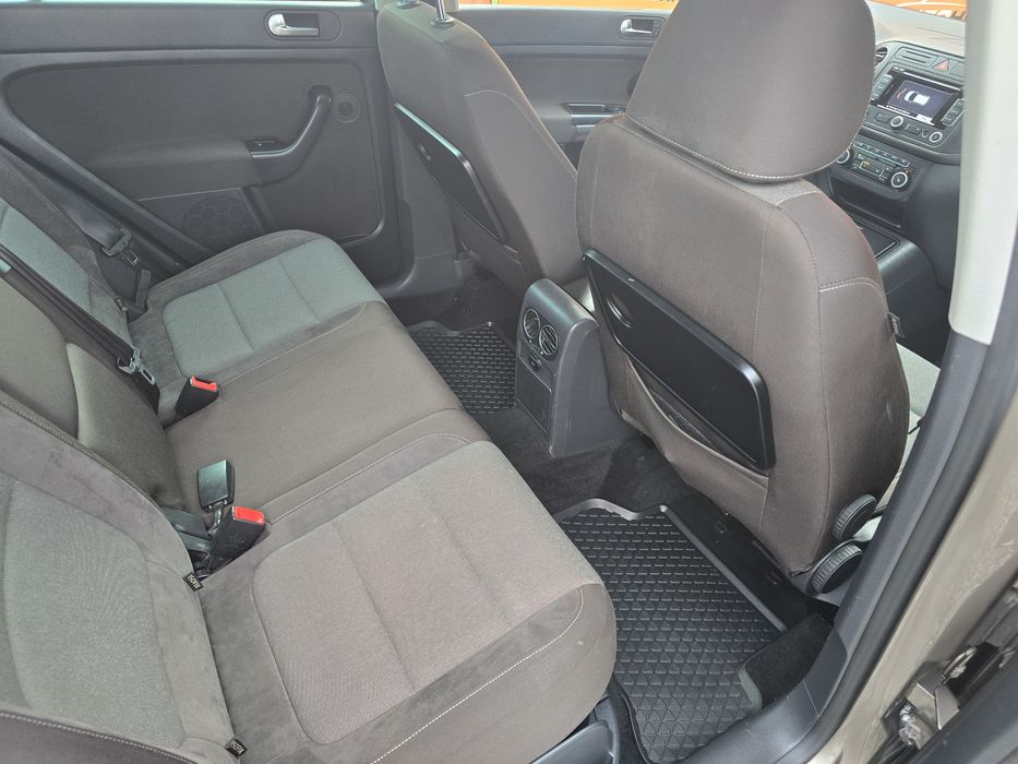 Volkswagen Golf Plus Automata Finantare Rate-Credit