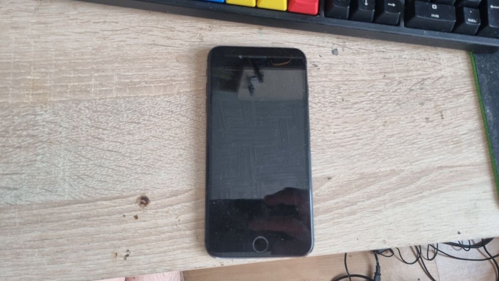 Vand iphone 7 plus defect