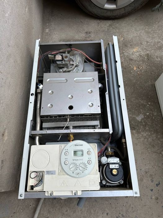 Katyol Italyan srochni sotiladi.