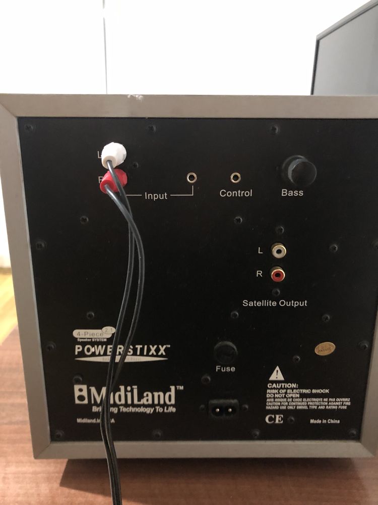 Subwoofer Midiland