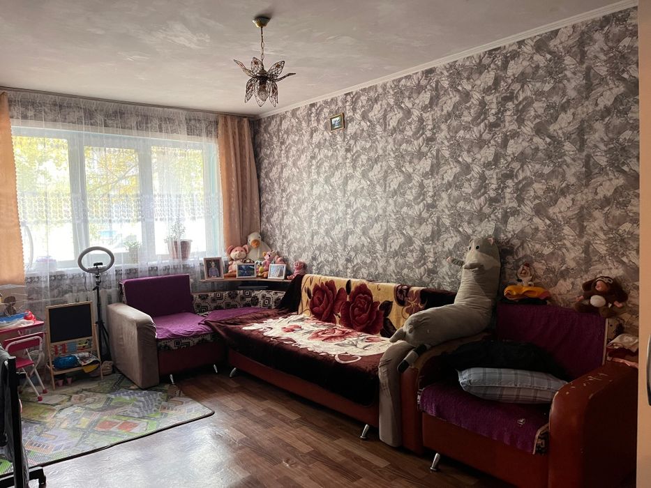 Продаётся 2х комнатная квартира