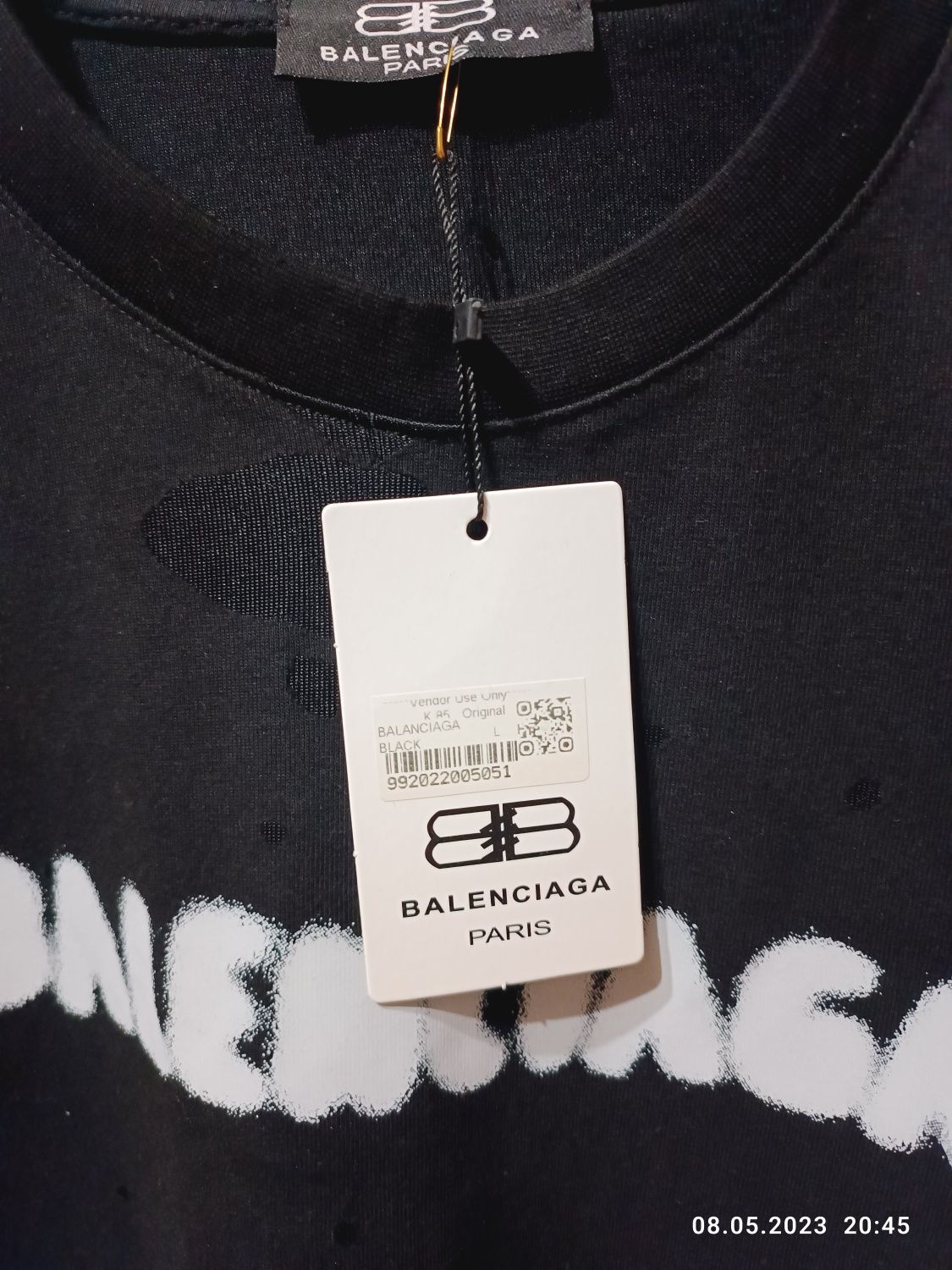 BALENCIAGA-Мъжка блуза.