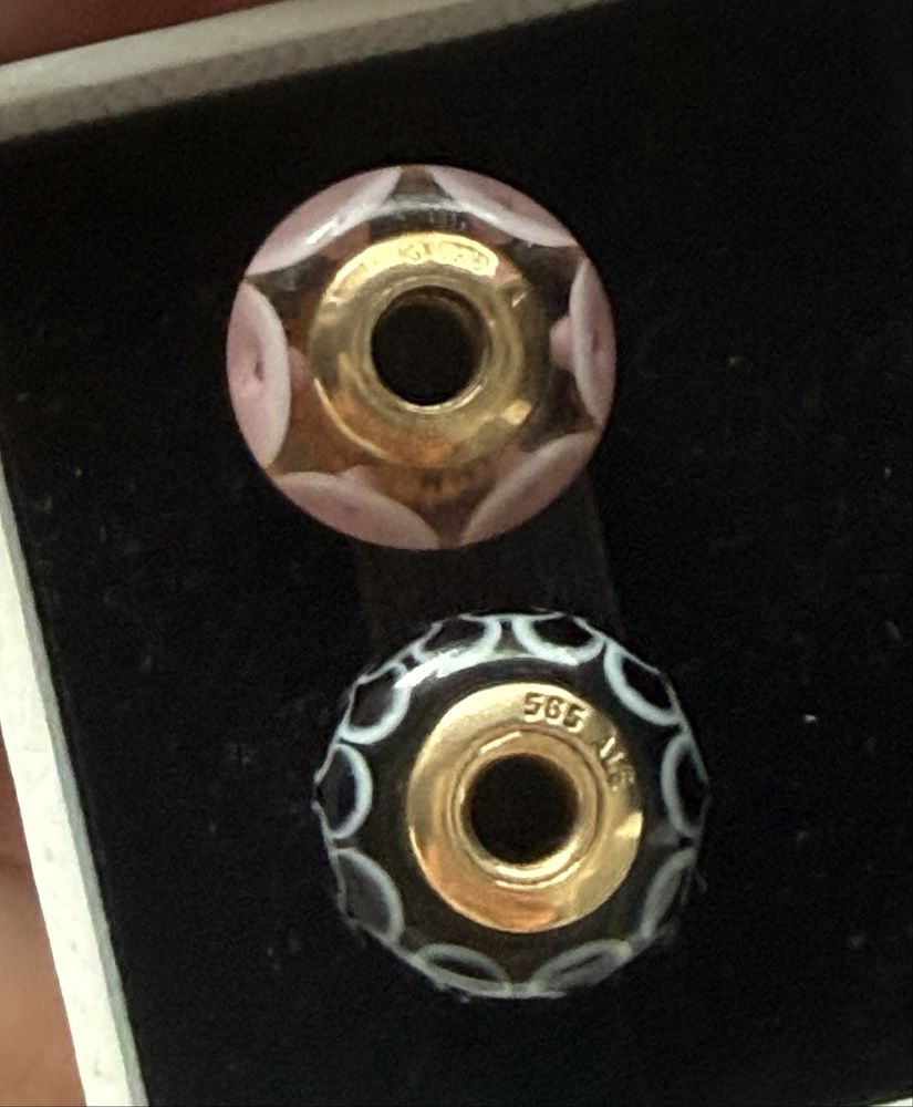 Vand charm murano aur Pandora original 14k