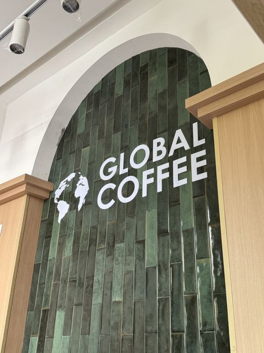 Реклама. Буква. Световой короб. Банер