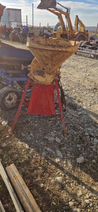 Moara cereale diferite modele