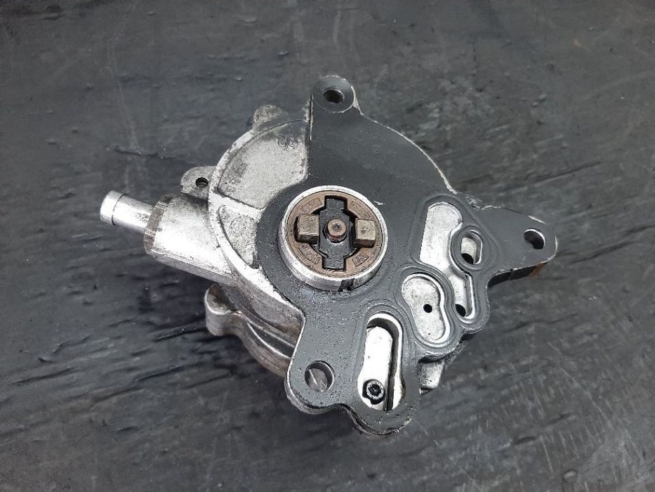 Pompa vacuum vw golf 5 seat leon skoda octavia 2 audi a3 8p 2.0 tdi 03g145209