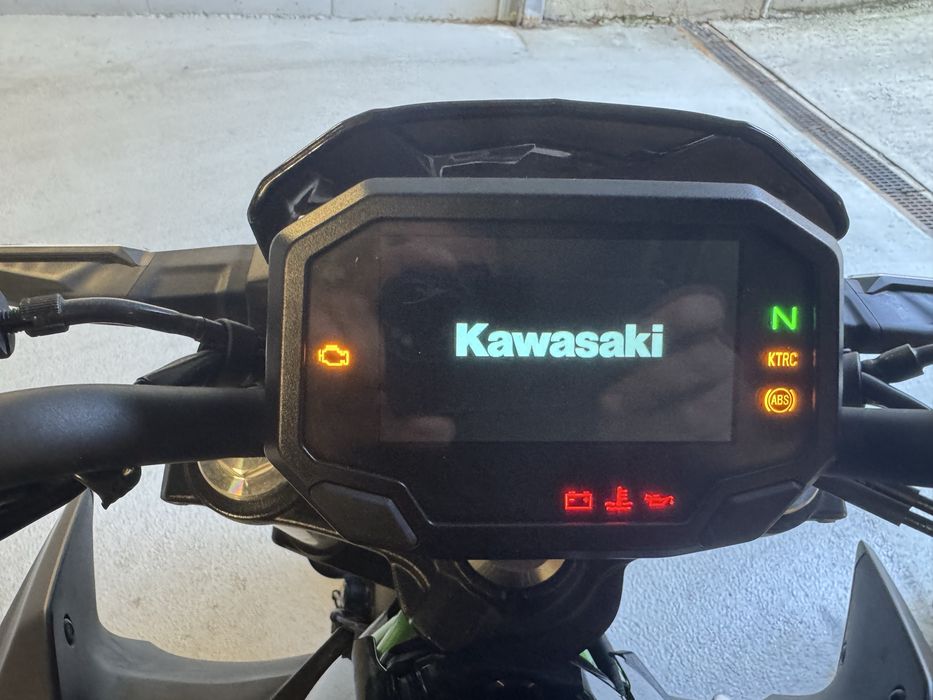 Kawasaki Z650 limitat A2 in acte 35kw ABS Bluetooth model 2023