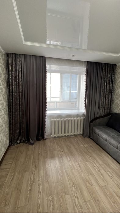 Продам шторы отличные