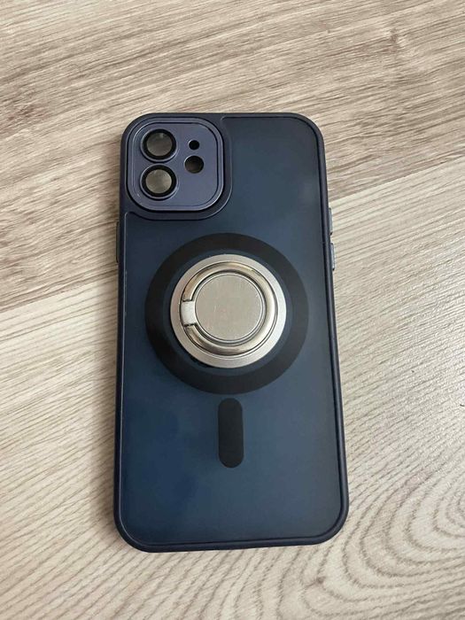 Iphone 12 в добро състояние