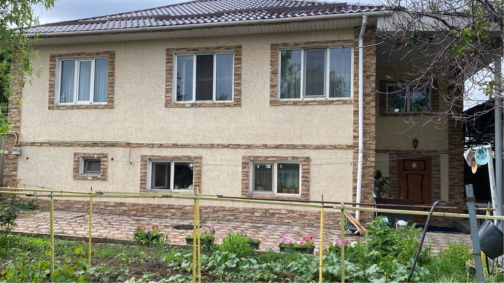 Продам дом со всеми удобствами