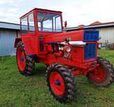 Tractor universal 650