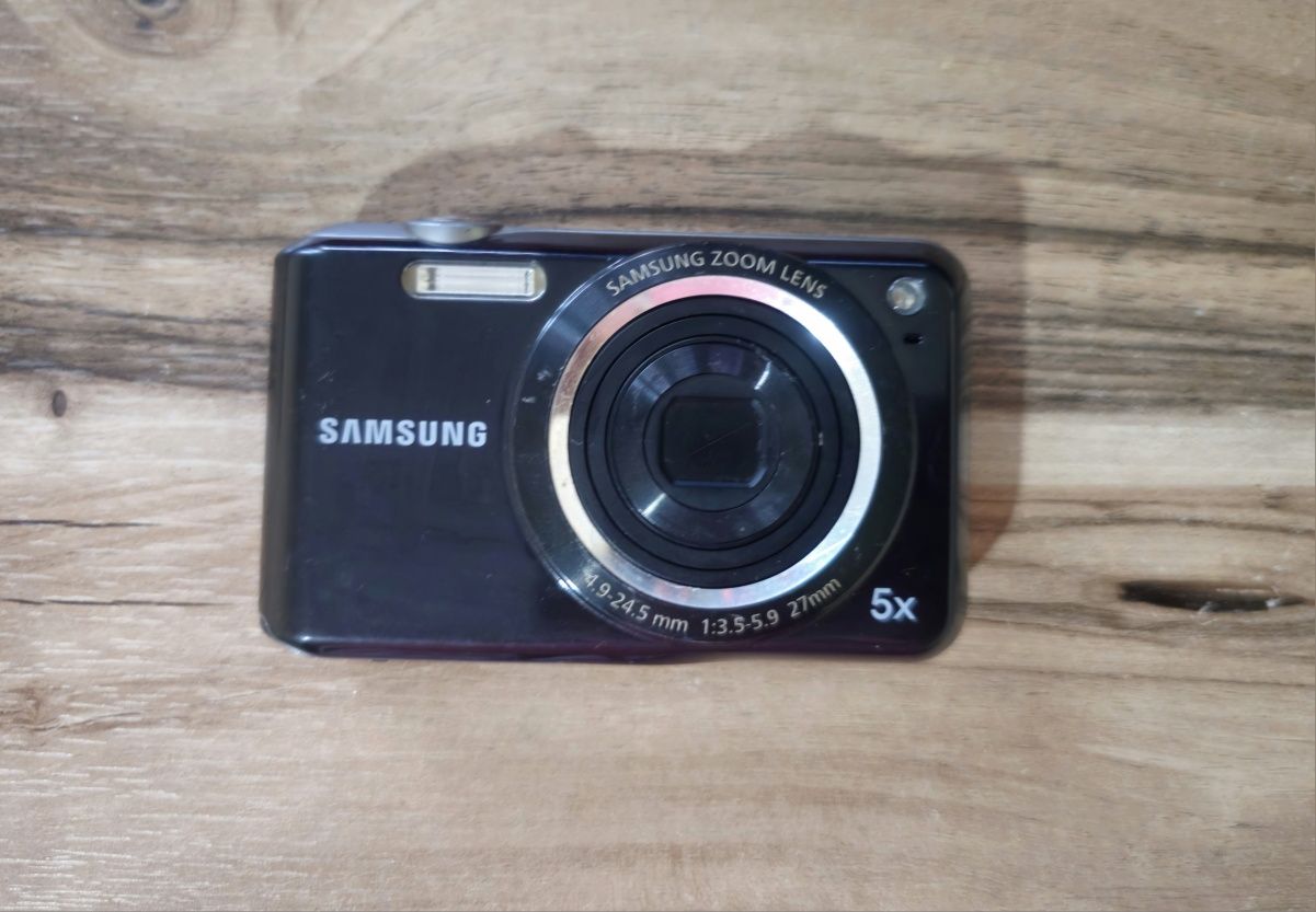 Камера Samsung ES65 Черна – 10.2 MP, HDMI Порт, HD Видео