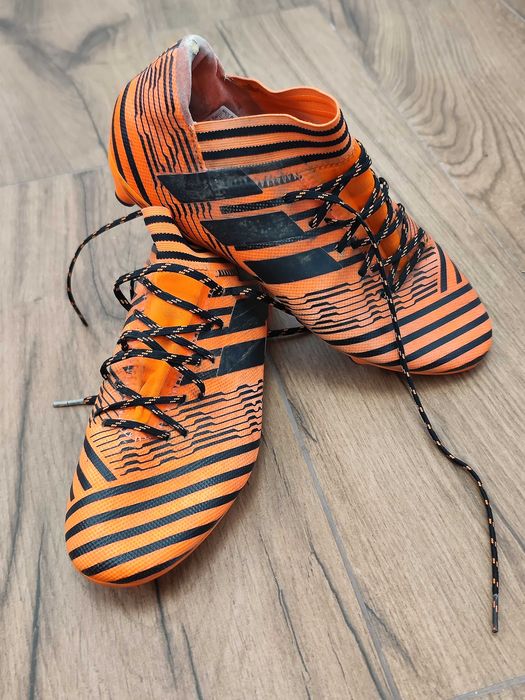 Футболни обувки Adidas Nemeziz