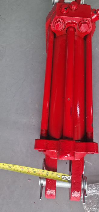 Cilindru forță complet fi 100 tractor u 650 cu racord hidraulic fi 18
