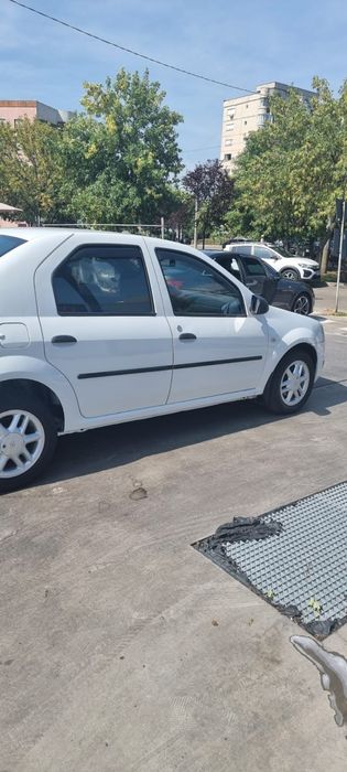 Dacia Logan 1.6 Benzină