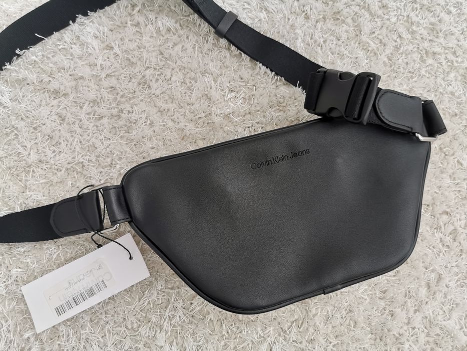 Чанта Calvin Klein (Келвин Клайн)