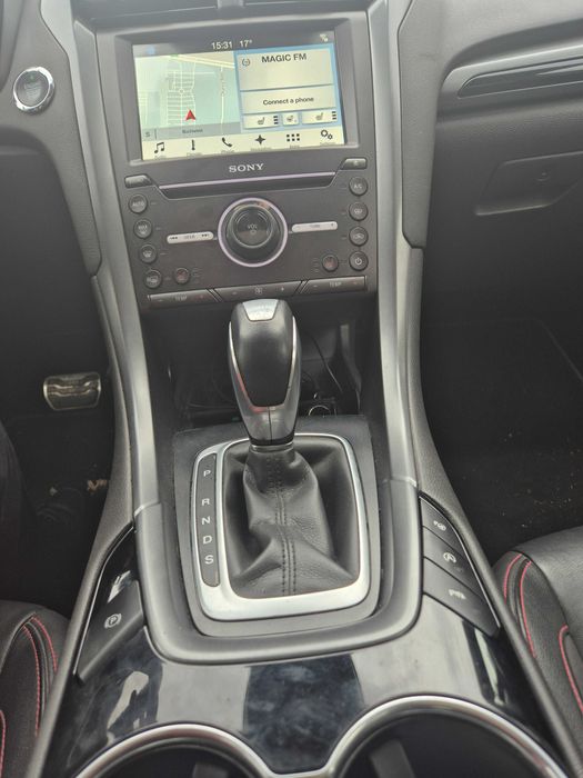 Ford Mondeo St Line 240 cp