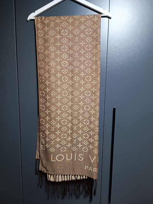 Eșarfă louis Vuitton
