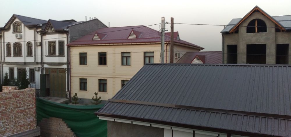 Bektemirda uy sotiladi lokatsiya zur joyda maktab bogʻcha  oldida joyl