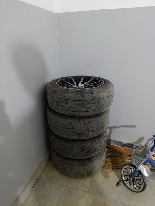 Diska R16 ideal holatda