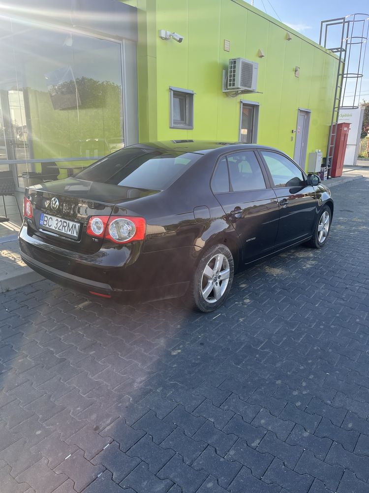 VW Jetta /An 2009 /1.4 benzina /122CP