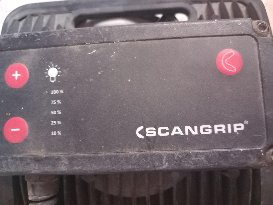 Lampa scangrip cu reglaj intensitate