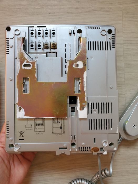 Telefon cu receptor si videointerfon Elro