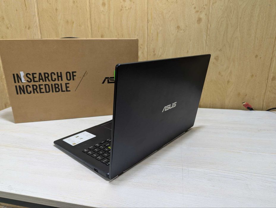 Продается ноутбук Асус