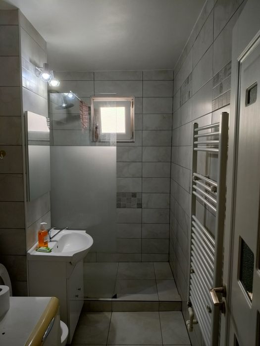 Închiriez apartament cu 1 cameră în regim hotelier