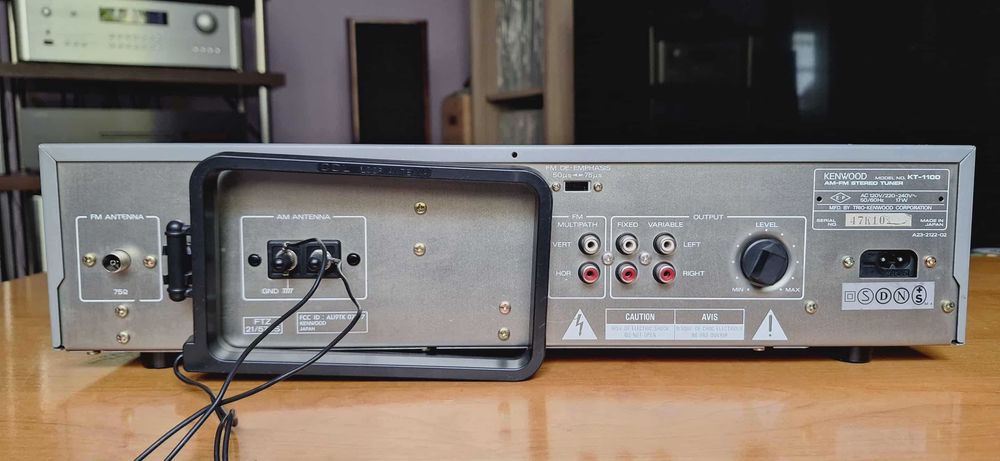 Tuner kenwood KT-1100