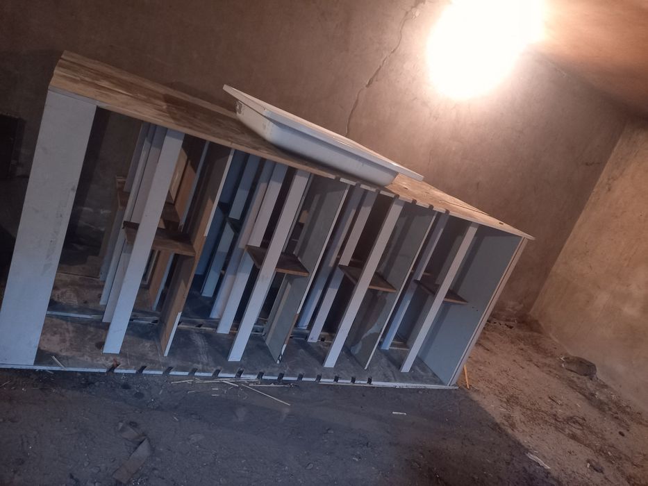 Стеллажи деревянные