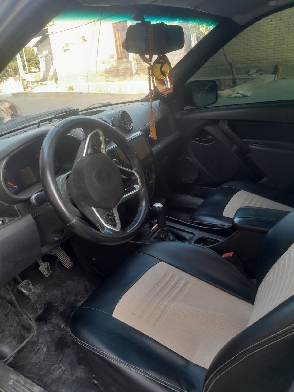 Lada Granta sotiladi