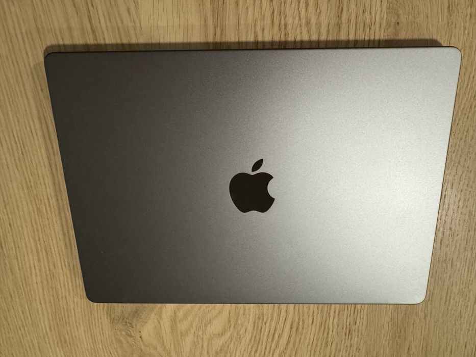 Macbook Pro M1 14 inch 2021 16GB