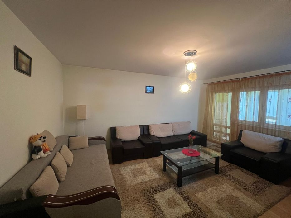 PF inchiriez apartament 3 camere