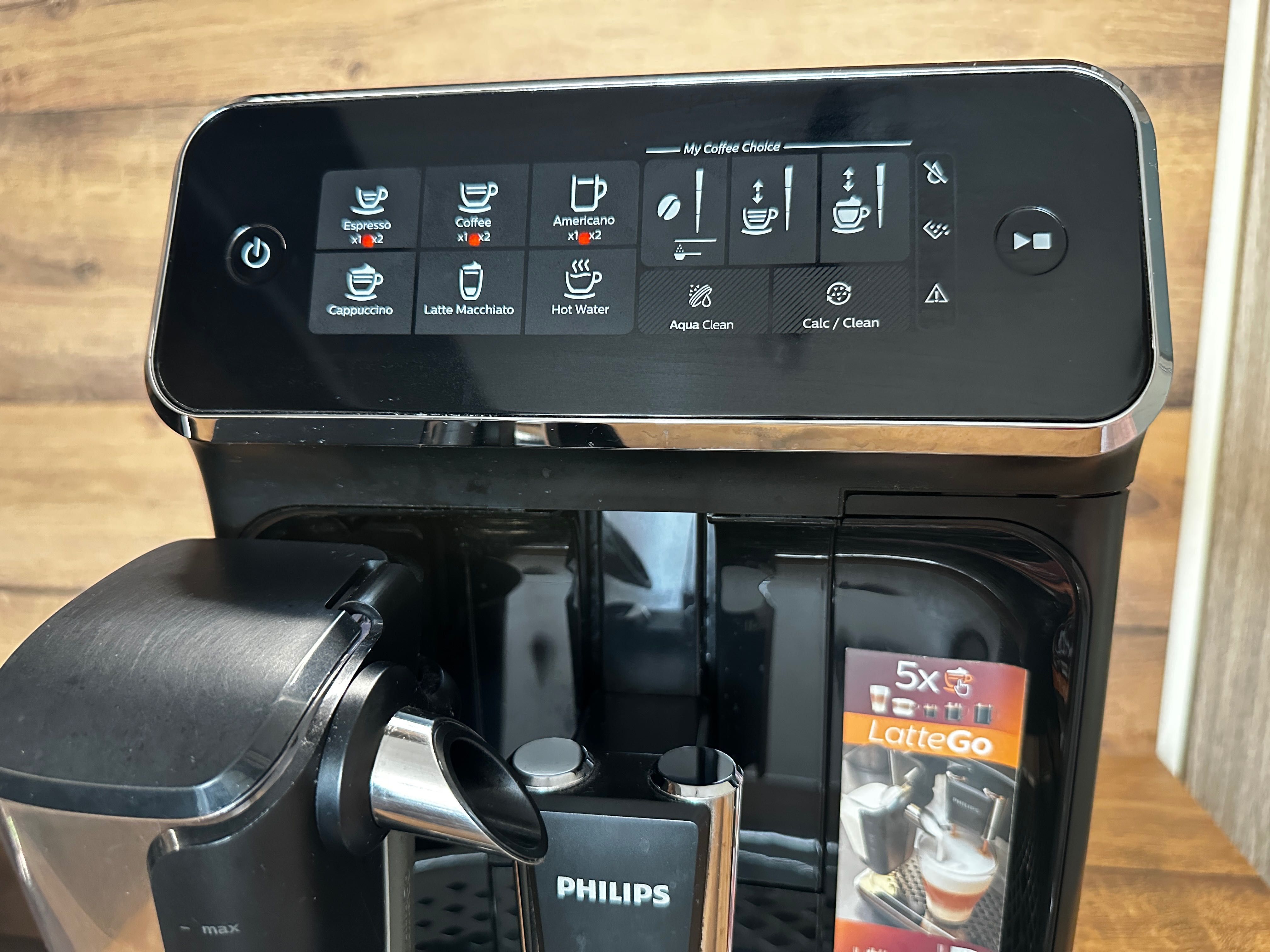 Кафемашина PHILIPS LatteGo