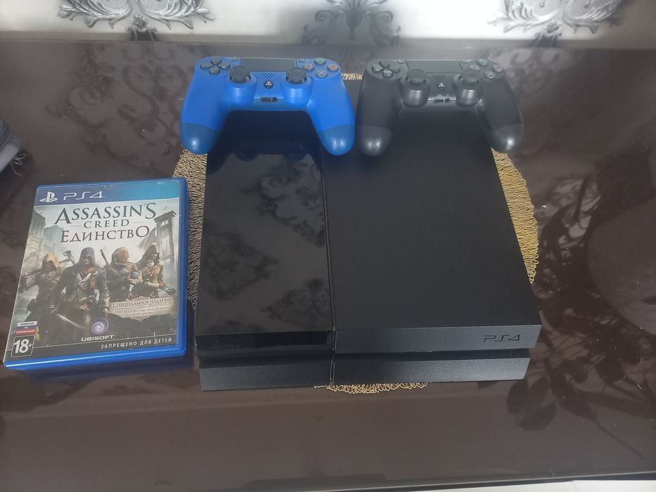 Продаю плейстешен 4 фат 400+ игр