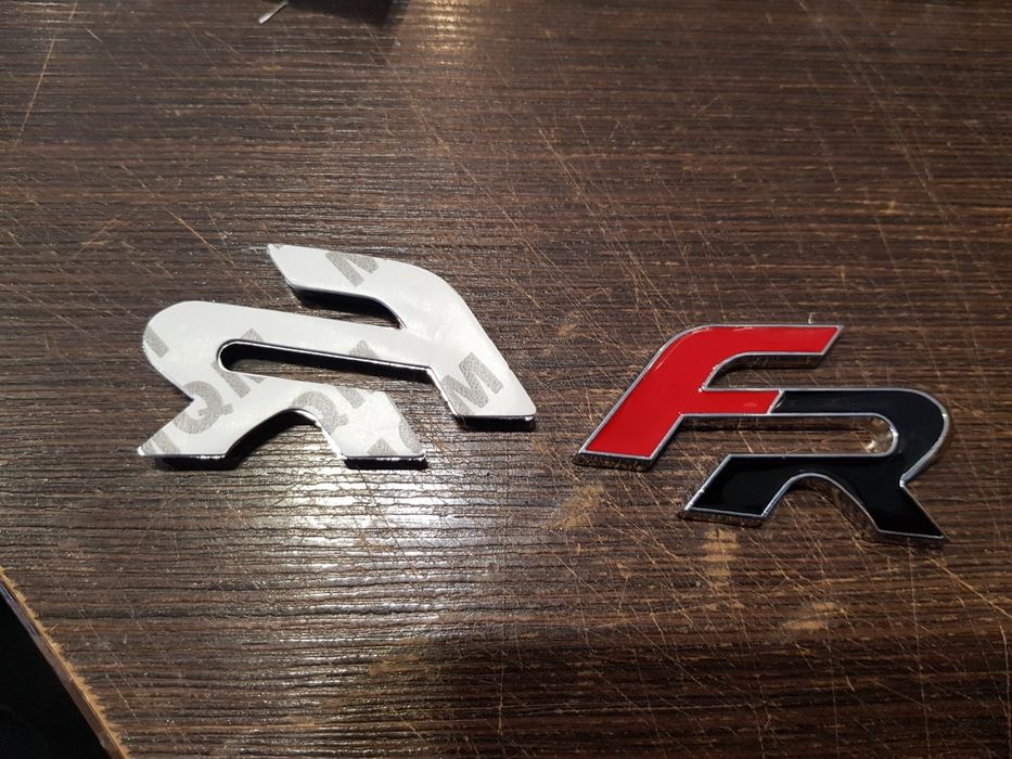 Емблема FR за Сеат