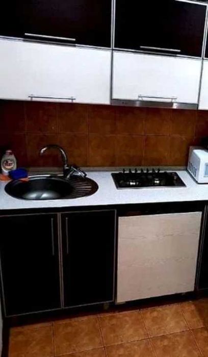 Дава се под наем Едностаен апартамент в Пловдив, Въстанически - 40 кв.м за 183.6 € - Снимка #2