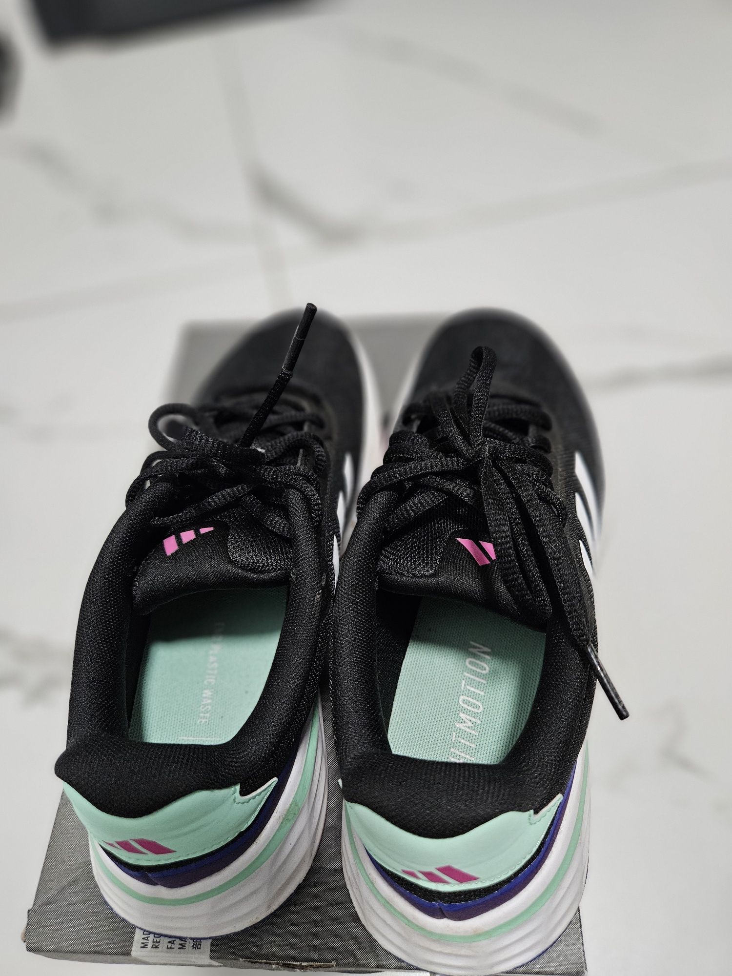 Маратонки Adidas