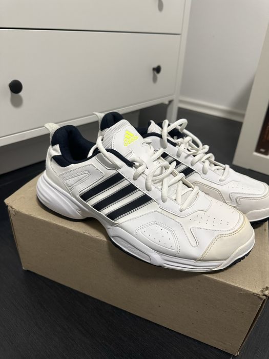 Маратонки за тенис Adidas, No 43 1/2